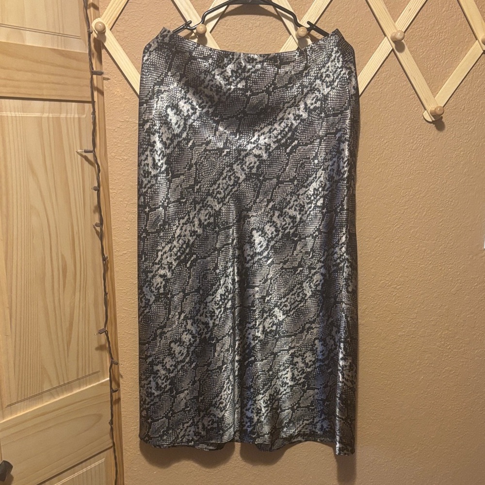 Snakeskin Print Midi Skirt